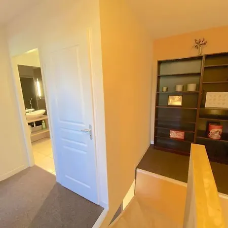 Apartment T3 Avec Vue Sur Les Montagnes - Piscine - Sauna Jausiers