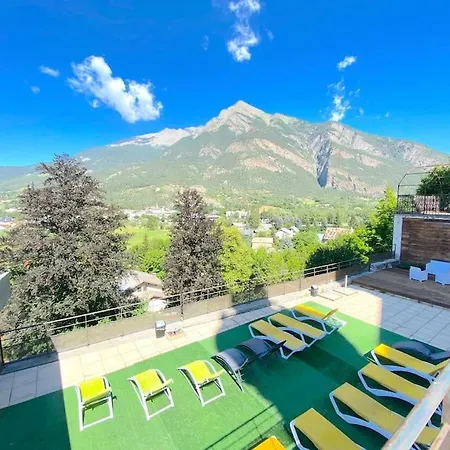 T3 Avec Vue Sur Les Montagnes - Piscine - Sauna Jausiers